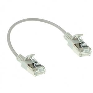 ACT Grijze 0,15 meter LSZH U/FTP CAT6A datacenter slimline patchkabel snagless met RJ45 connectoren